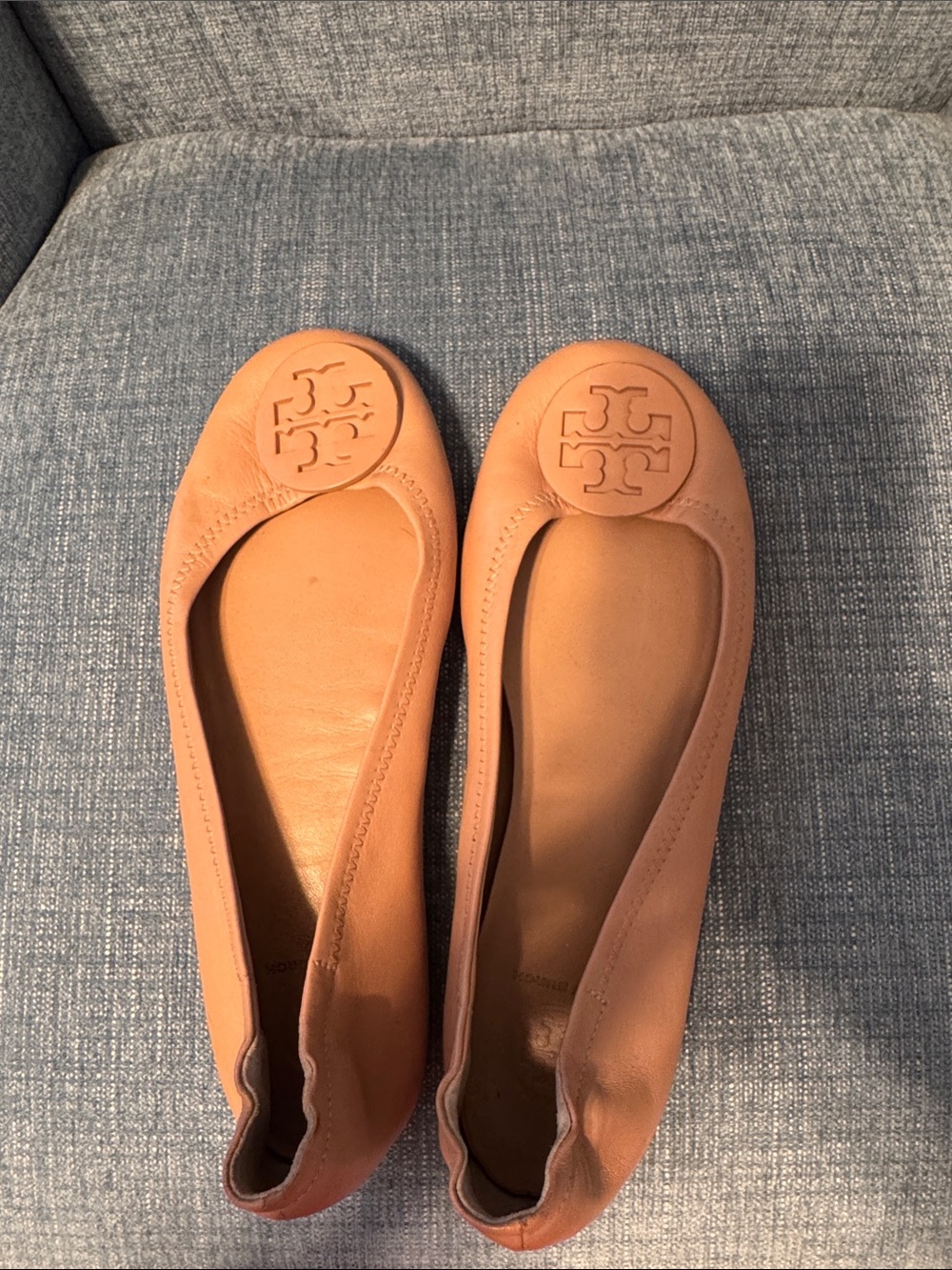 Tory Burch Nude Tan Leather Logo Ballet Flats